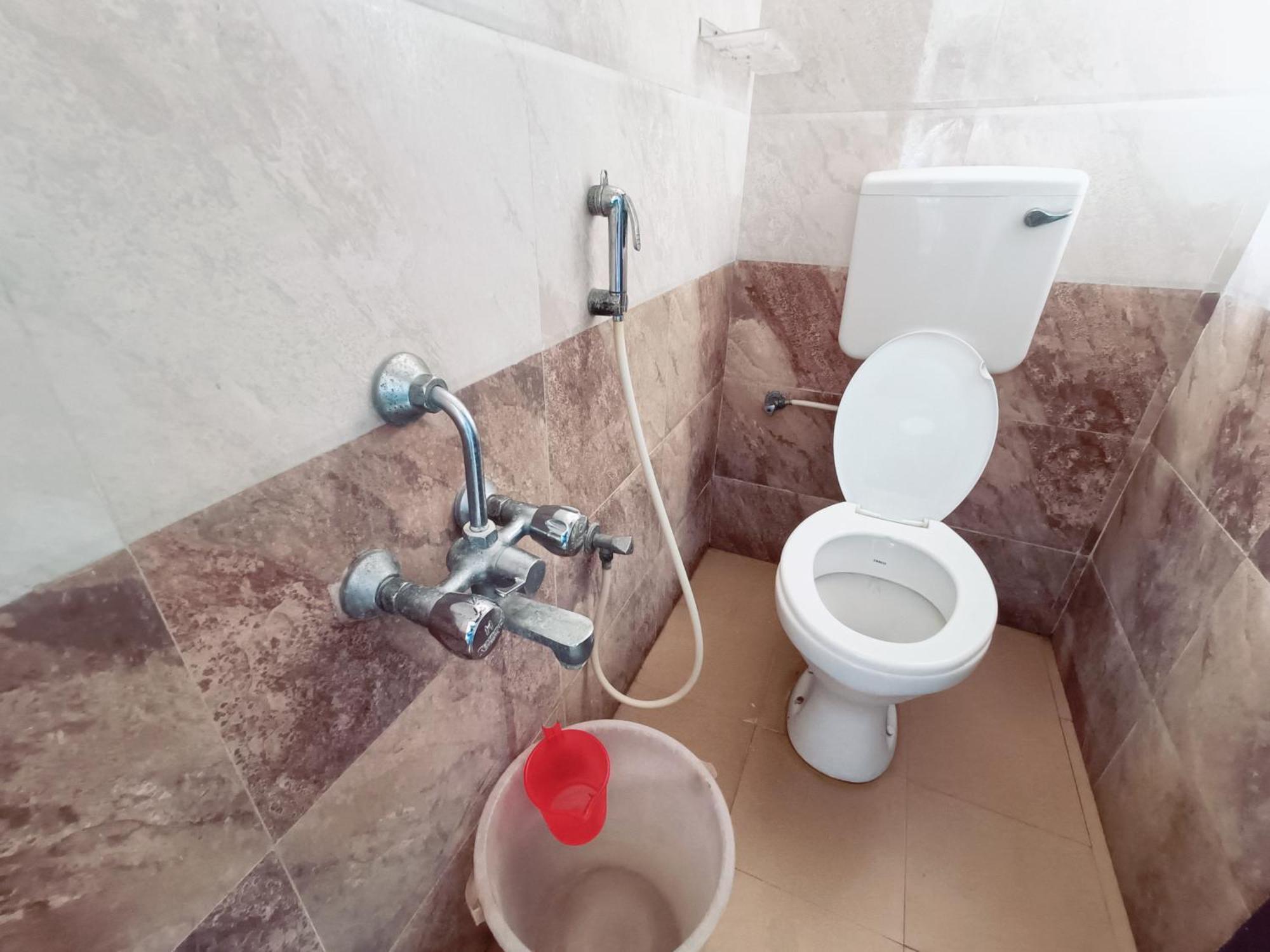 Green Tree Hotel-Near Vfs Global And Ramee Mall Chennai Ngoại thất bức ảnh